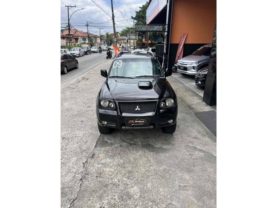 MITSUBISHI PAJERO SPORT 3.5 HPE 4X4 V6 24V GASOLINA 4P AUTOMÁTICO